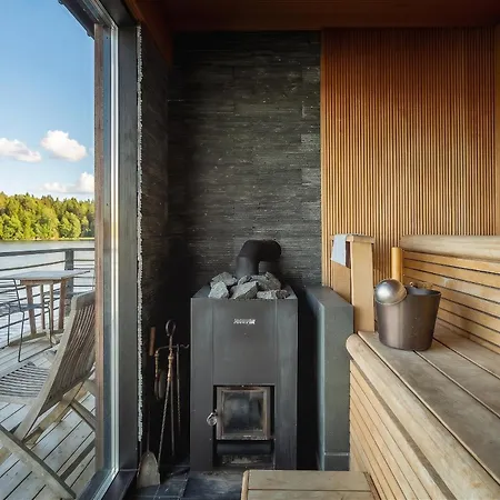 Semesterbostad North - Peikkola