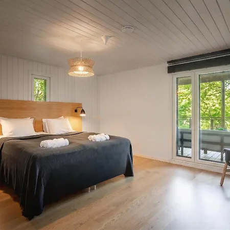 Semesterbostad North - Peikkola