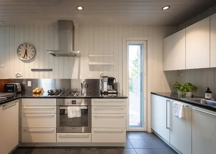 North - Peikkola * Kirkkonummi